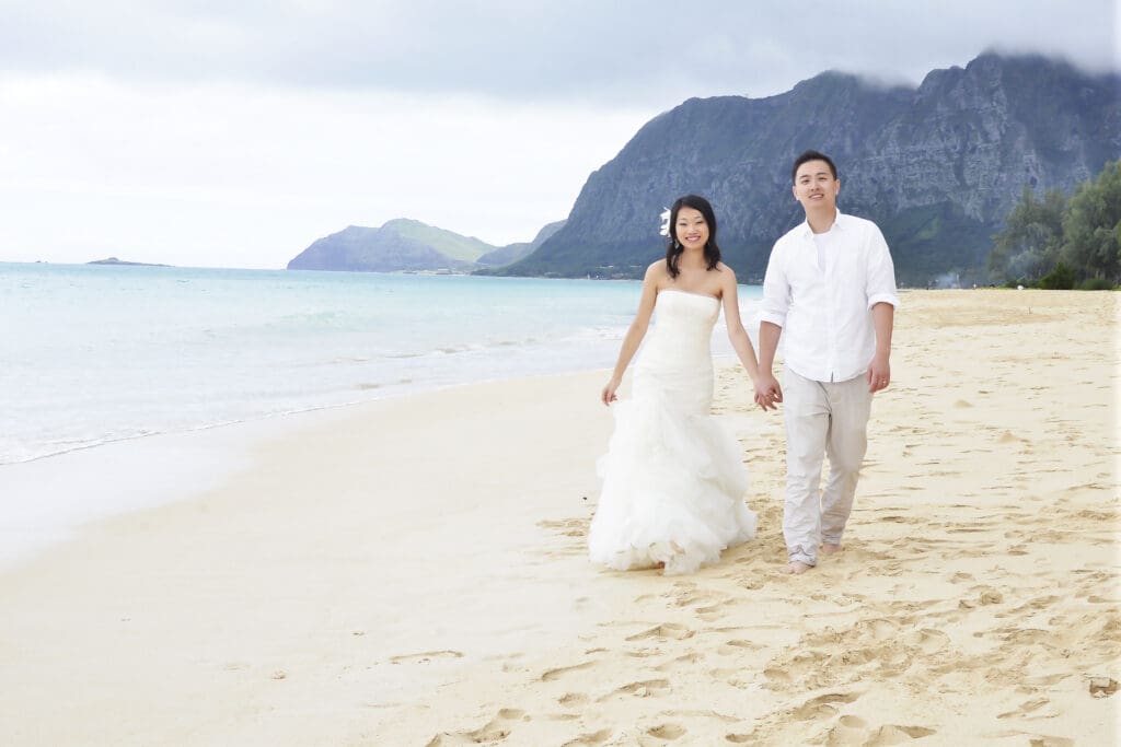 hawaii beach wedding 
